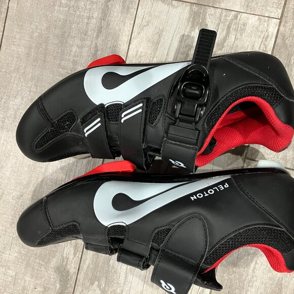 Peleton Cycling Shoes size 40/size 9 - Picture 4 of 5